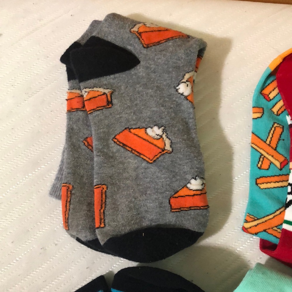 Multicolored four pairs of socks
